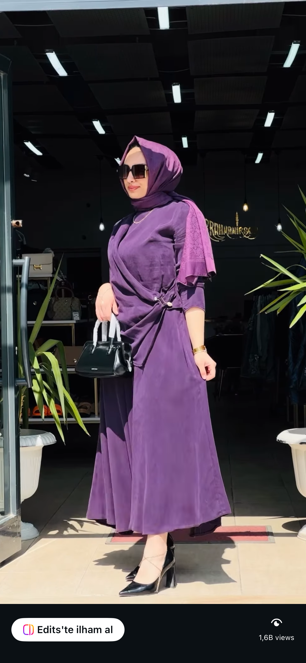 BROŞ DETAYLI ETEK TAKIM