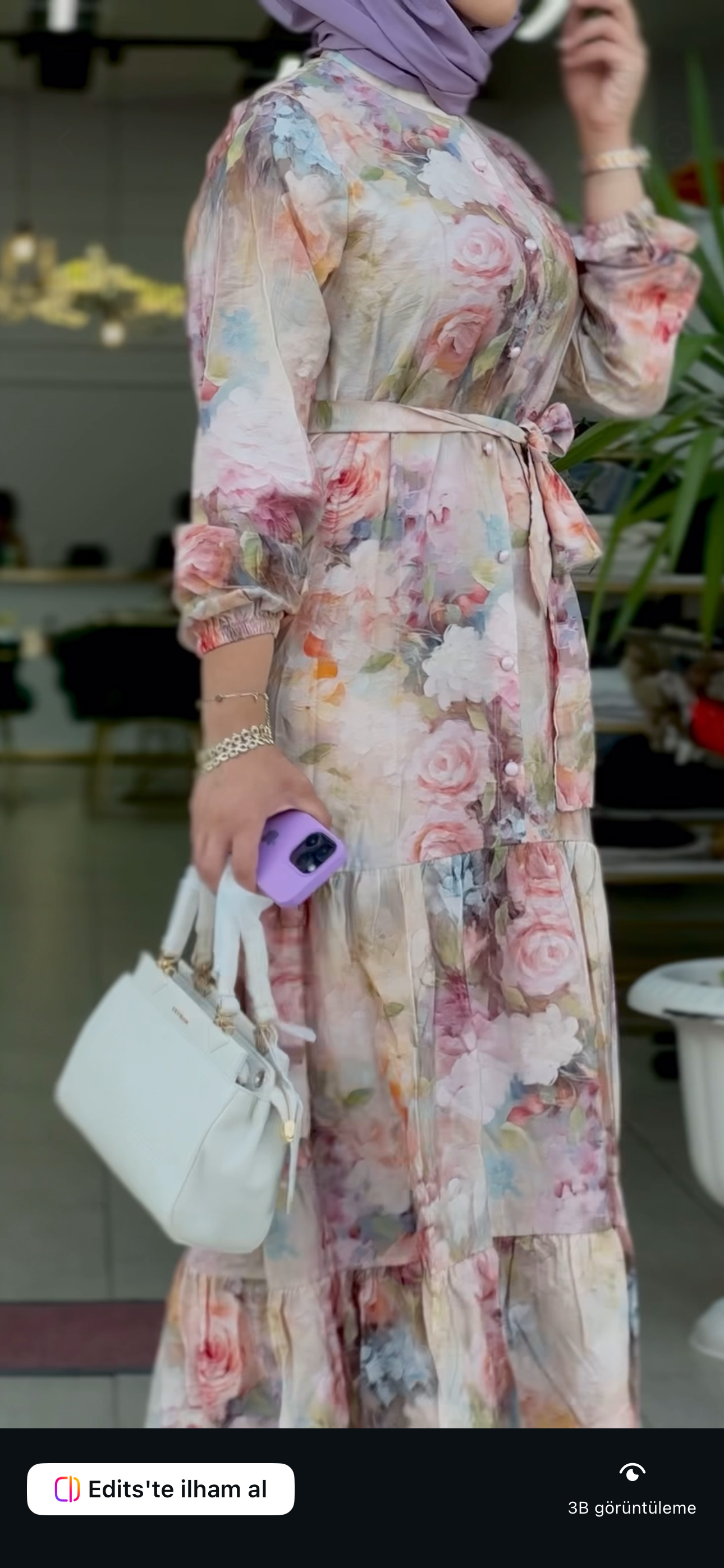Gül desen elbise