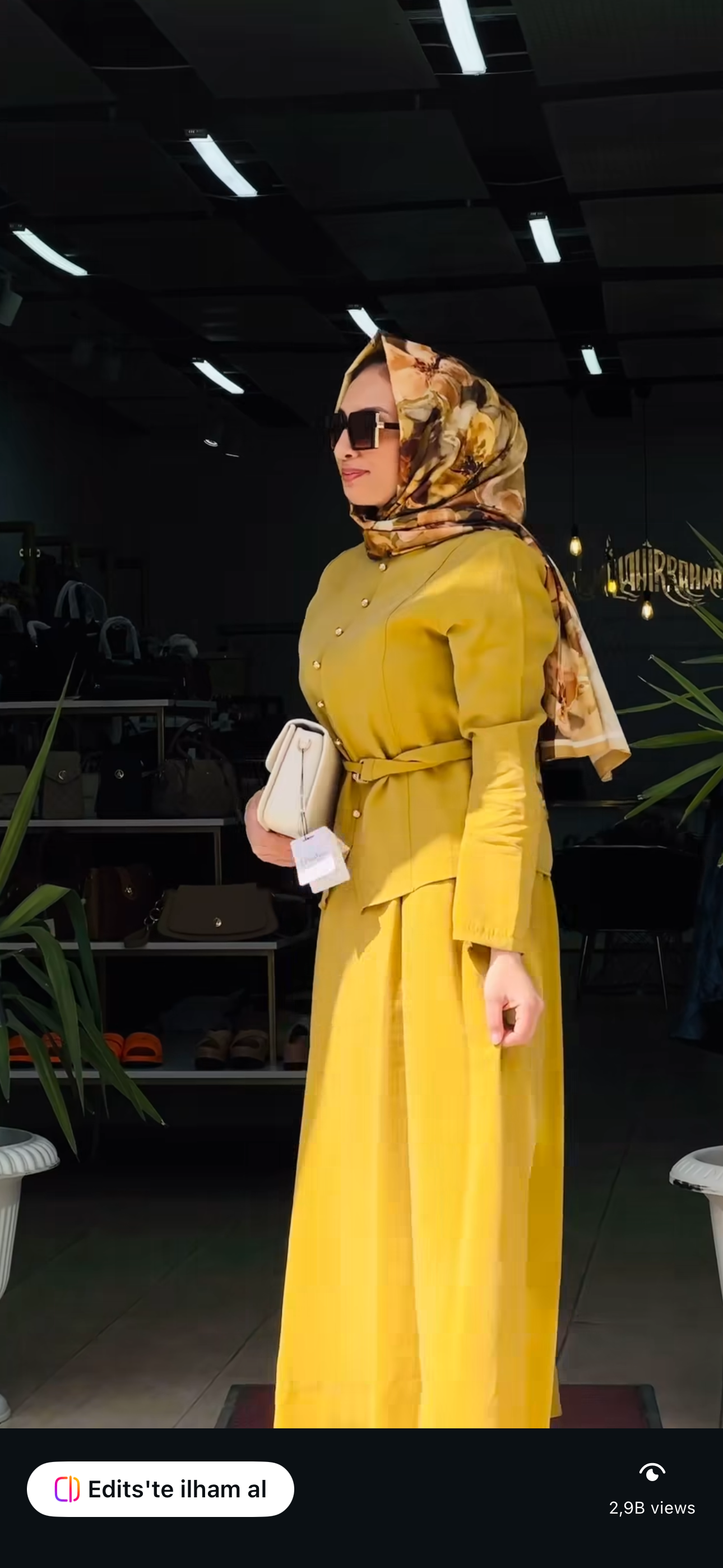 DÜĞME DETAYLI TAKIM