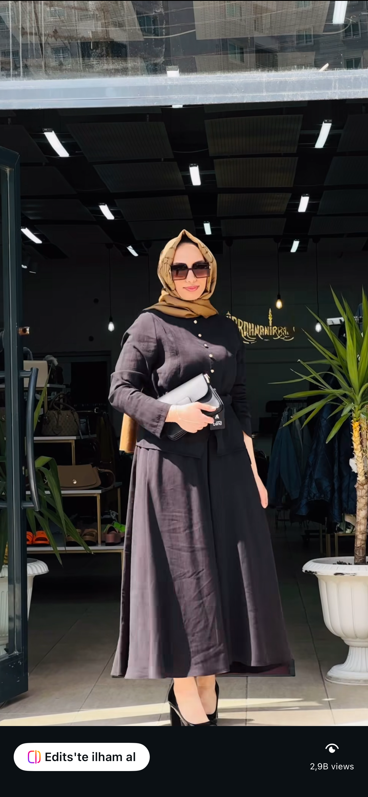 DÜĞME DETAYLI TAKIM