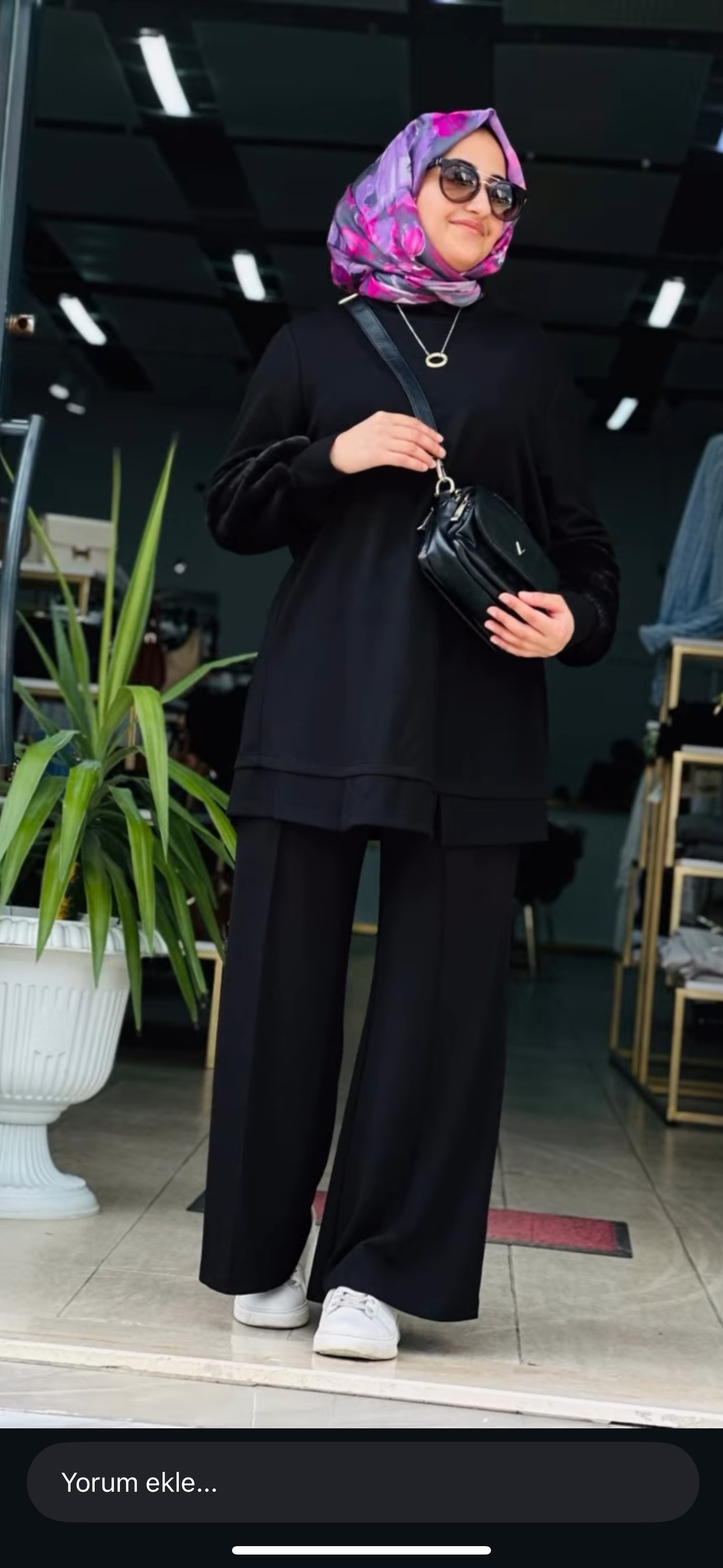 KOLU KÜRK DETAYLI TAKIM