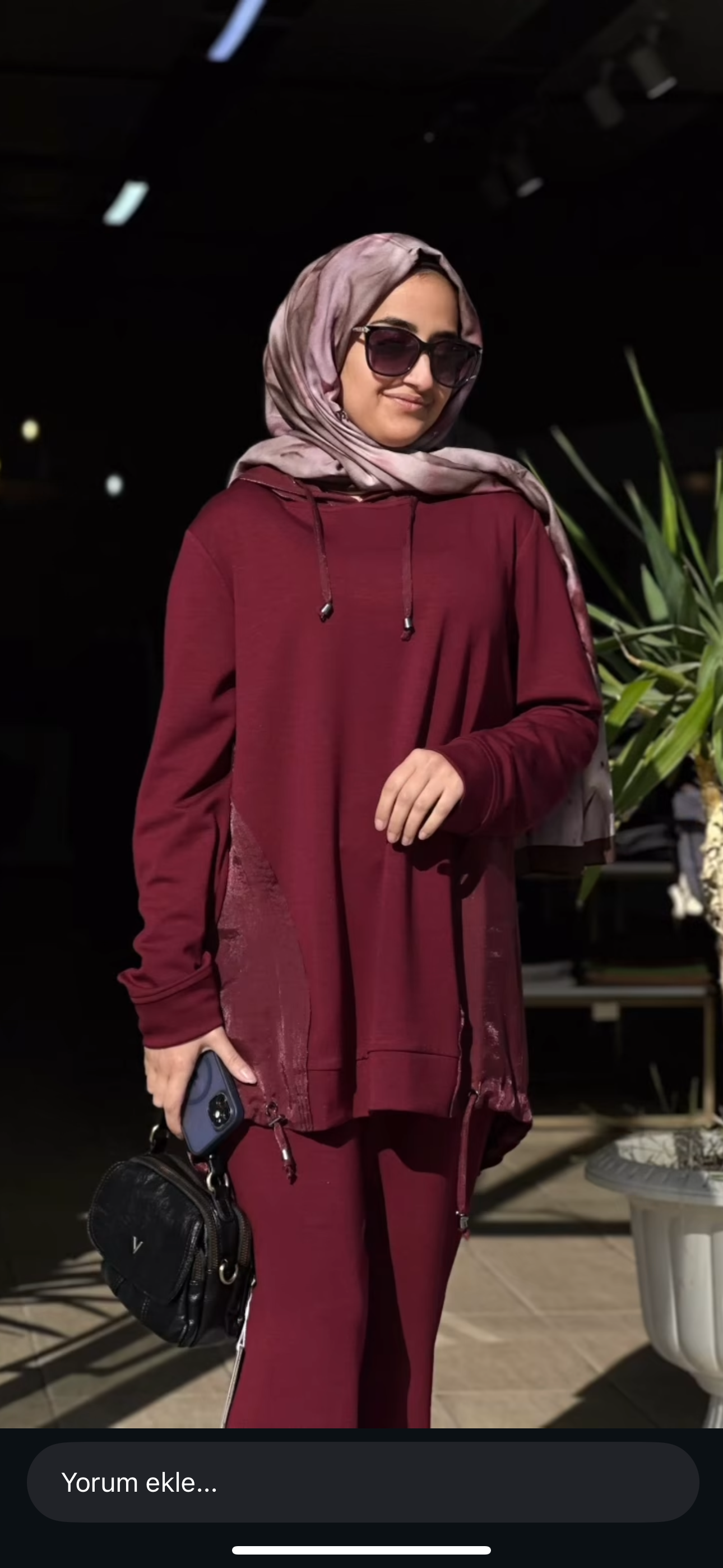 ARKASI ORGANZE DETAYLI SPOR ŞIK TAKIM