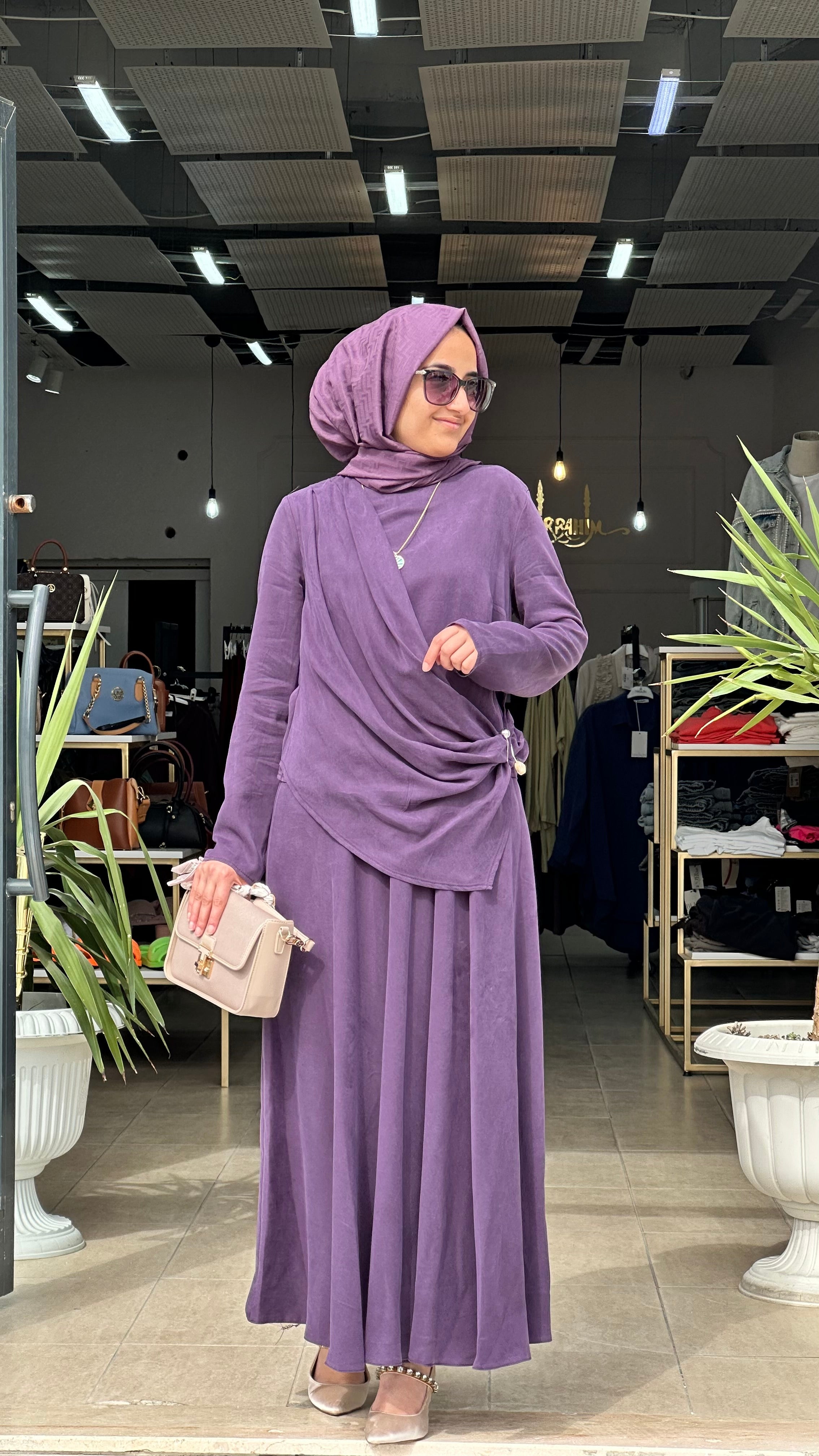 BROŞ DETAYLI ETEK TAKIM