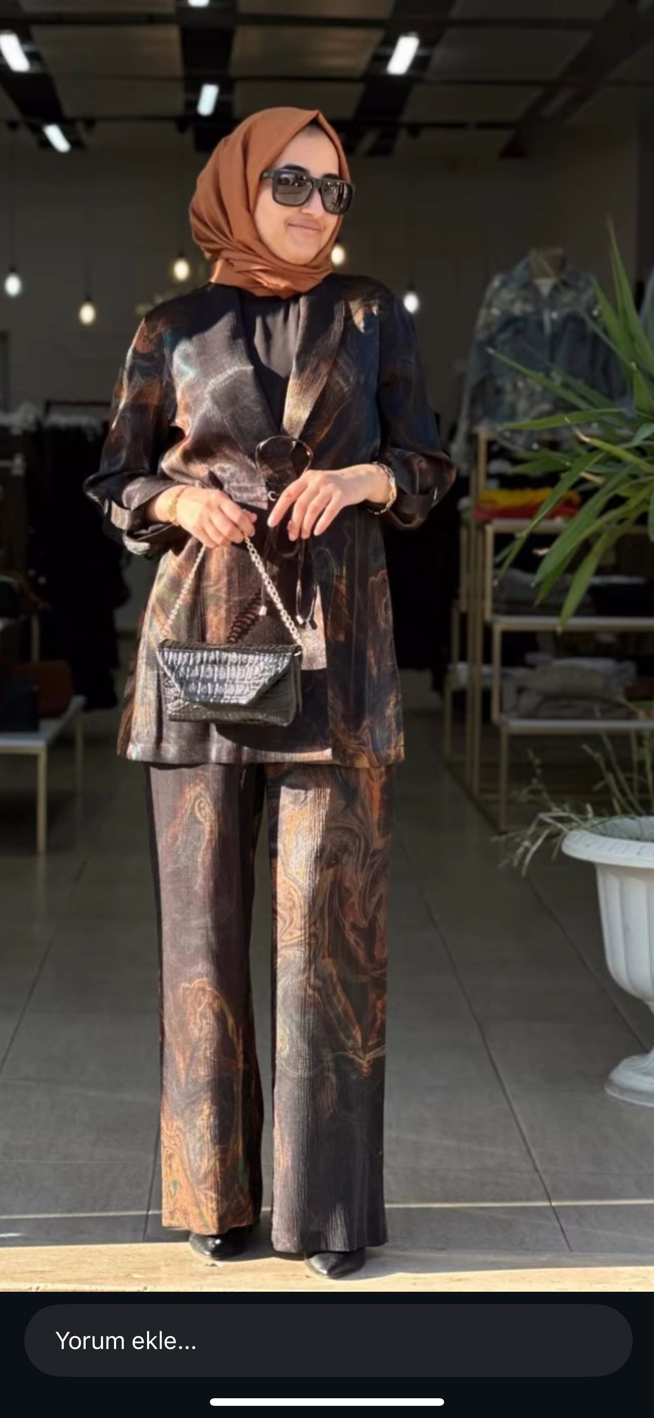 ÖZEL GÜNLERDE KULLANABİLECEĞİNİZ ŞIK TAKIM