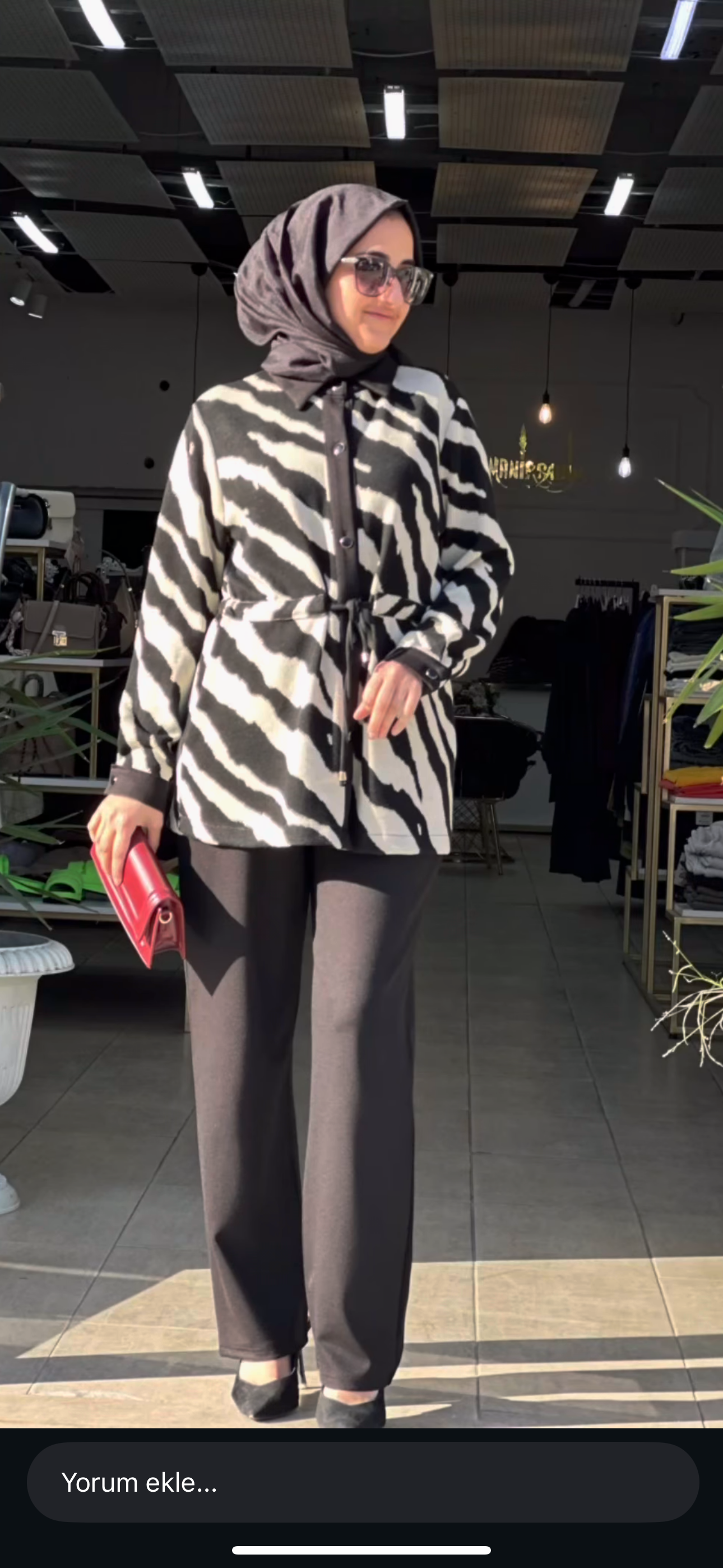 ÇELİK ÖRME ZEBRA DESENLİ TAKIM